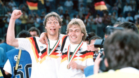 /?proxy=REDAKTION/News/2015-2016/WM90_Guido_Buchwald,_Juergen_Klinsmann_464x261.jpg