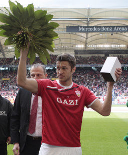 /?proxy=REDAKTION/News/2011-2012/News/Abschied_VfB-Wolfsburg1112_1_255x310.jpg