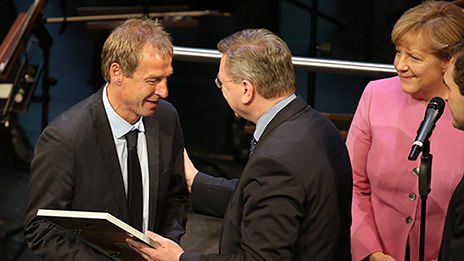 /?proxy=REDAKTION/Verein/News/20161103-Juergen-Klinsmann-DFB-Ehrenspielfuehrer-464x261.jpg