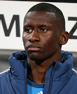 /?proxy=REDAKTION/Teams/VfB/2015-2016/wechsel-antonio-ruediger-255x310.jpg