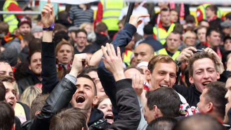 /?proxy=REDAKTION/News/News-Galerie/Ibisevic_Niedermeier_Cannstatter_Kurve_464x261.jpg