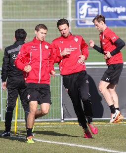 /?proxy=REDAKTION/News/2013-2014/Schwaab_Gentner_vor_Frankfurt-VfB_1314_255x310.jpg