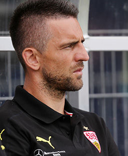 /?proxy=REDAKTION/Teams/VfB/2015-2016/2015-Ibisevic-schwarz-255x310.jpg
