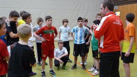 /?proxy=REDAKTION/Verein/Fussballschule/News/kickenundlesen_BadSchussenried_464x261_b.jpg