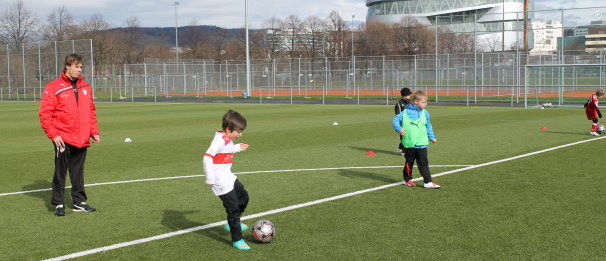 /?proxy=REDAKTION/Verein/Fussballschule/News/Auftakt_Foerdertraining_2013_606x261_b.jpg