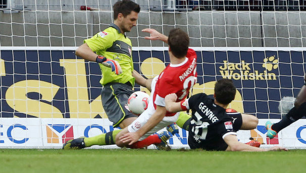 /?proxy=REDAKTION/News/2012-2013/Profis/Ulreich_Gentner_PK_vor_VfB-Mainz_606x343.jpg