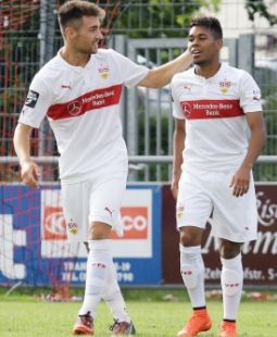 /?proxy=REDAKTION/News/2014-2015/14_15_VfB_II_Kickers_Pforzheim_255.jpg