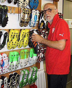 /?proxy=REDAKTION/News/2012-2013/Profis/Kostas_Trainingslager_1213_255x310.jpg