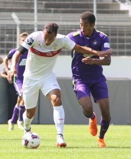 /?proxy=REDAKTION/Saison/VfB_II/2015-2016/15_16-VfB-II-Aue-255.jpg