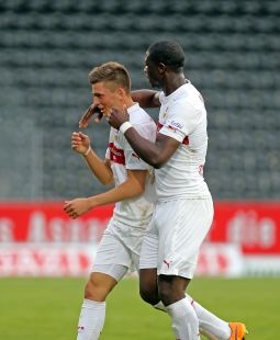 /?proxy=REDAKTION/Saison/VfB_II/2014-2015/14_15_vfbII-rostock255.jpg