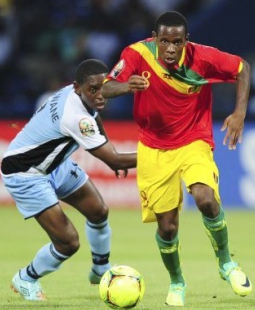 Traf beim 6:1-Sieg Guineas: Ibrahima Traoré /?proxy=REDAKTION/Saison/Laenderspiele/2012-2013/Laenderspiele_Juni_Traore_255x310.png