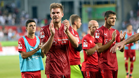 Die Stimmen zum Spiel