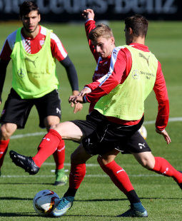 /?proxy=REDAKTION/News/2015-2016/20150929-Training-255x310.jpg