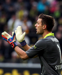 /?proxy=REDAKTION/News/2012-2013/Profis/Ulreich_Fazit_255x310.jpg