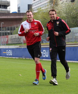 /?proxy=REDAKTION/News/2015-2016/20160419-Kevin-Grosskreutz-bei-der-Laufeinheit-255x310.jpg