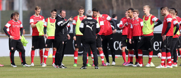 /?proxy=REDAKTION/News/2014-2015/PK_vor_Leverkusen-VfB_1415_606x261.jpg