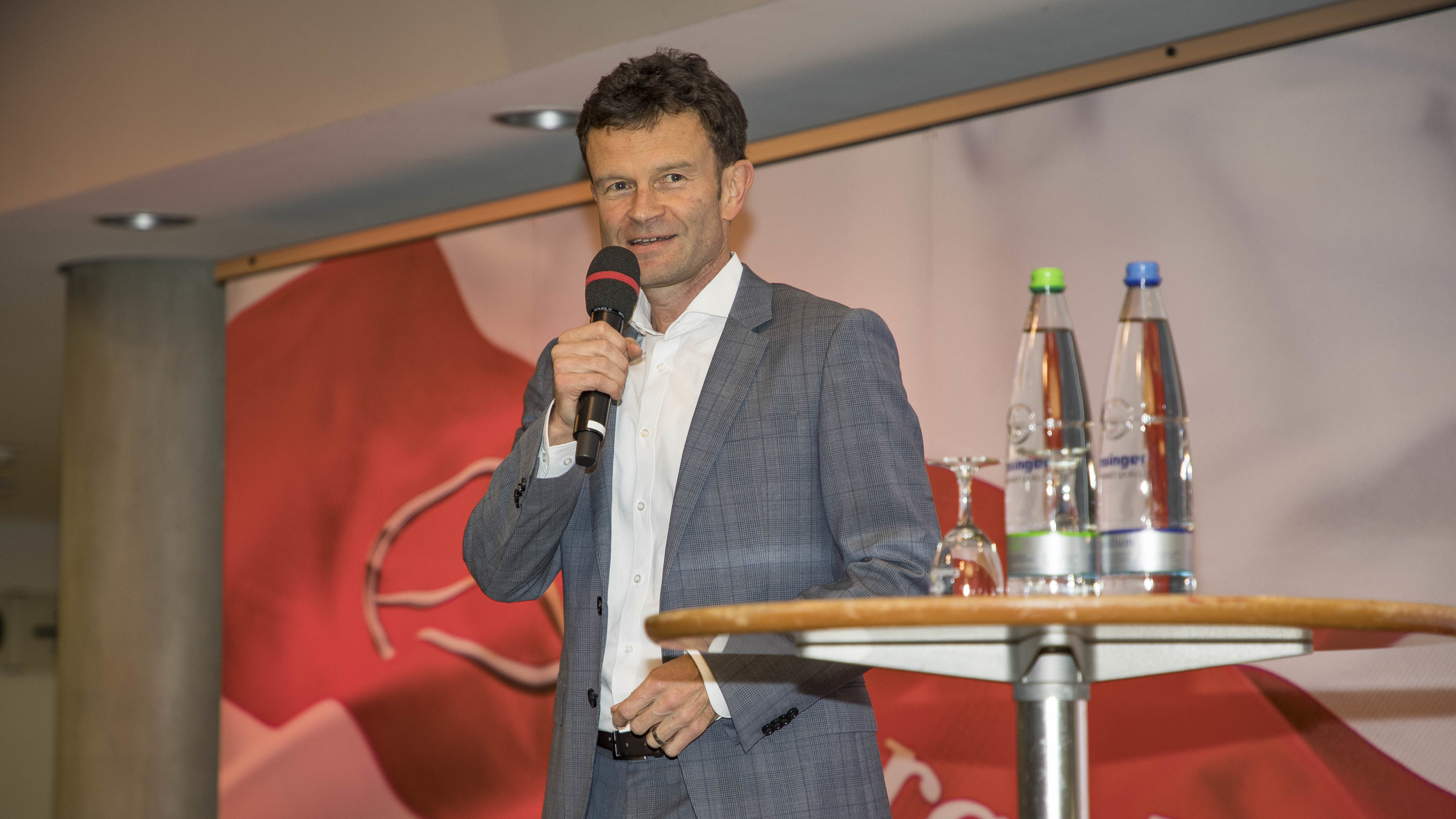 2. Dezember 2019 | Mercedes-Benz Business Center