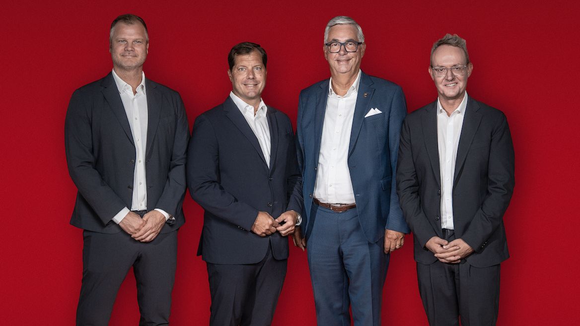 Karsten Petry nimmt die Arbeit auf – VfB-Vorstand komplett