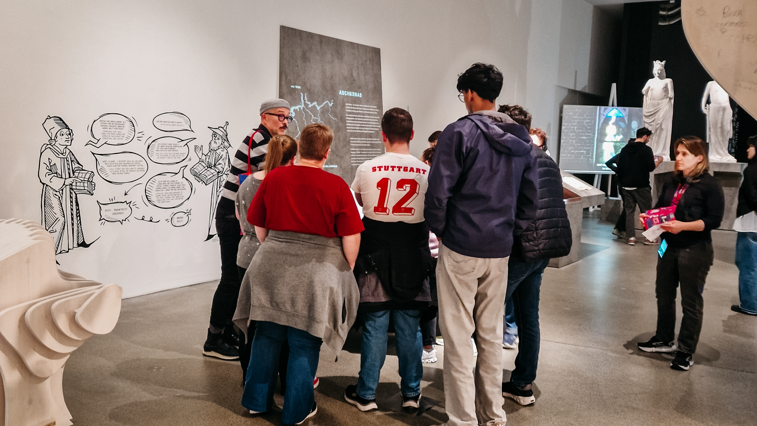 VfB Fans besuchen Jüdisches Museum Berlin und den Bundestag