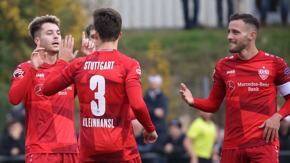 VfB Stuttgart 17 SGV Freiberg Fußball VfB Stuttgart II VfB Stuttgart 17 SGV Freiberg Fußball VfB Stuttgart II