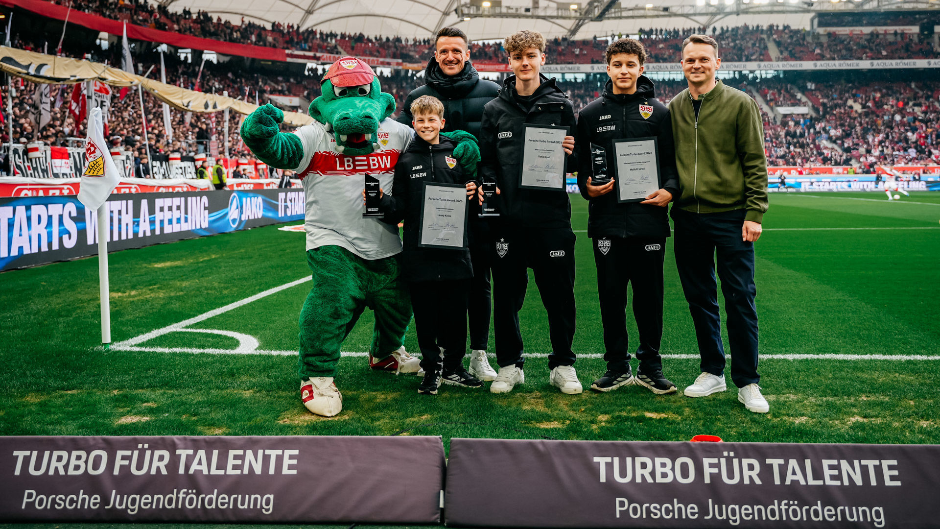 Drei Talente erhalten den Porsche Turbo Award