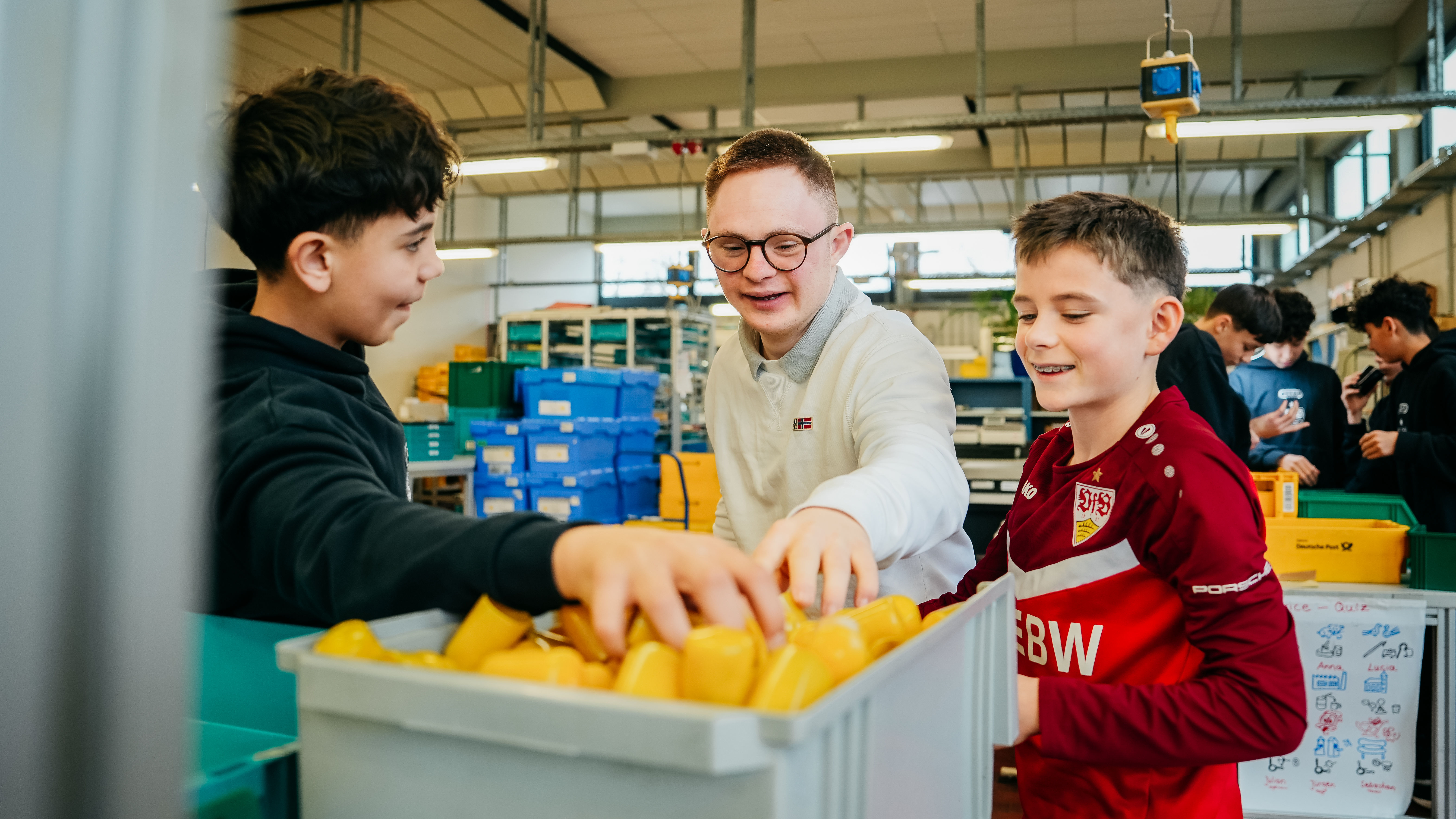 Hand in Hand in der Neckartalwerkstatt