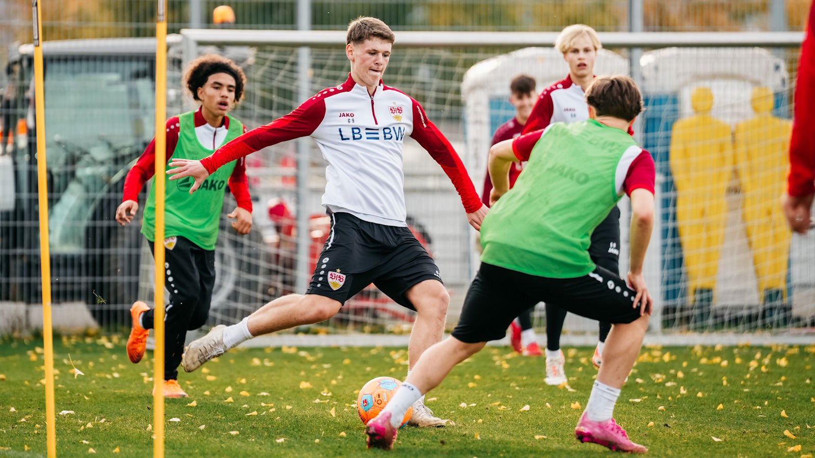 Stadtderby und tief im Westen