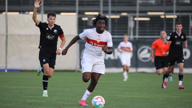 VfB Stuttgart Benjamin Boakye verlängert