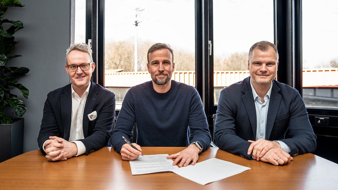VfB extend contract with Sebastian Hoeneß
