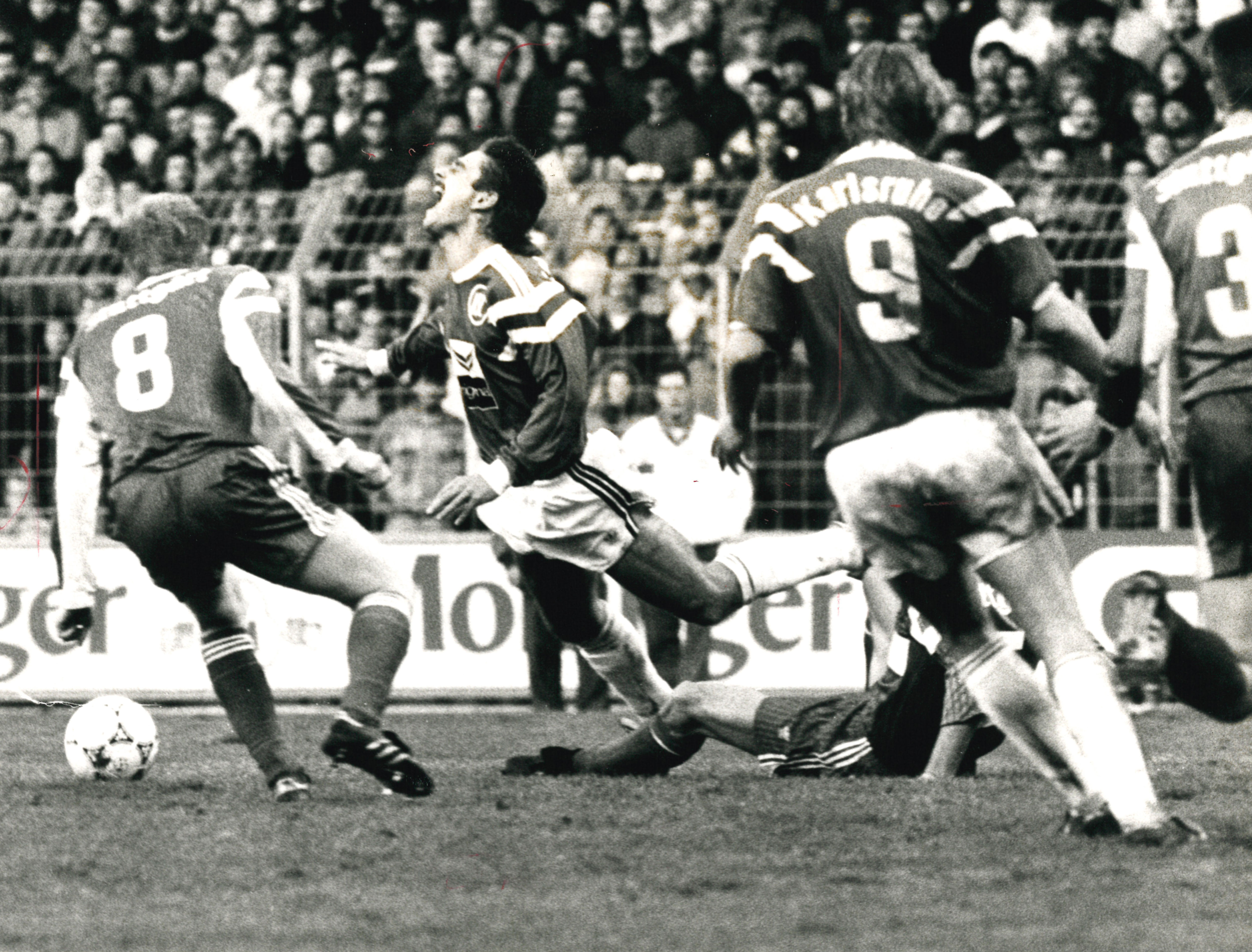 3.11.1990 (2. Hauptrunde): Karlsruher SC - VfB Stuttgart 0:2 (0:1)