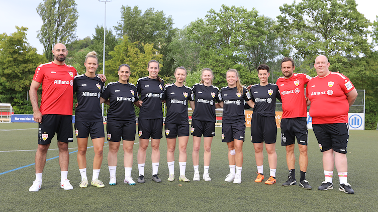 v.l.n.r.: Ersin Canpolat, Jana Beuschlein, Laureta Temaj, Jana Spengler, Leonie Kopp, Joy Castor, Laura Bozenhardt, Hannah Keller, Heiko Gerber, Marc Stütz