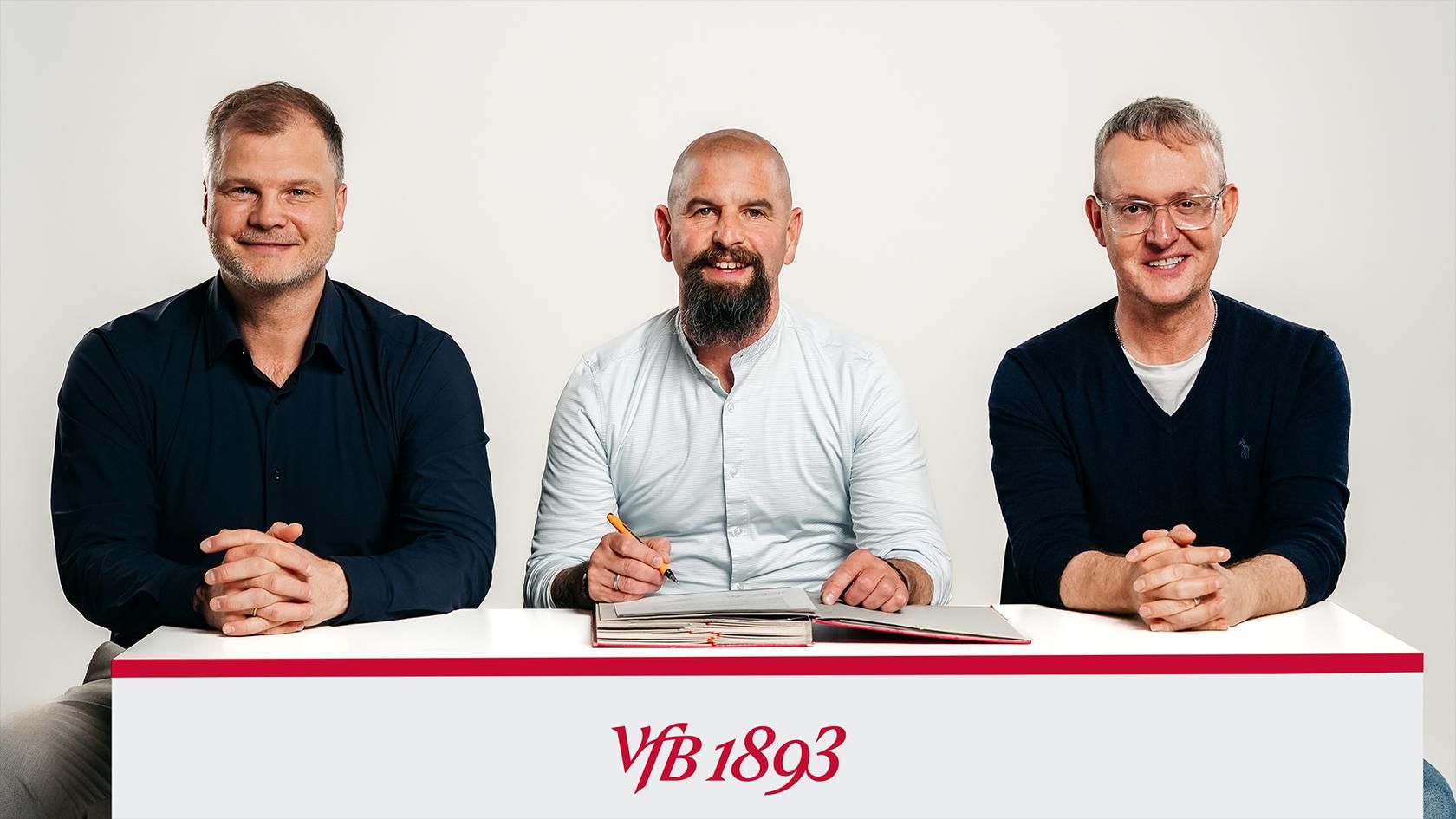 VfB verlängert mit Sascha Glass