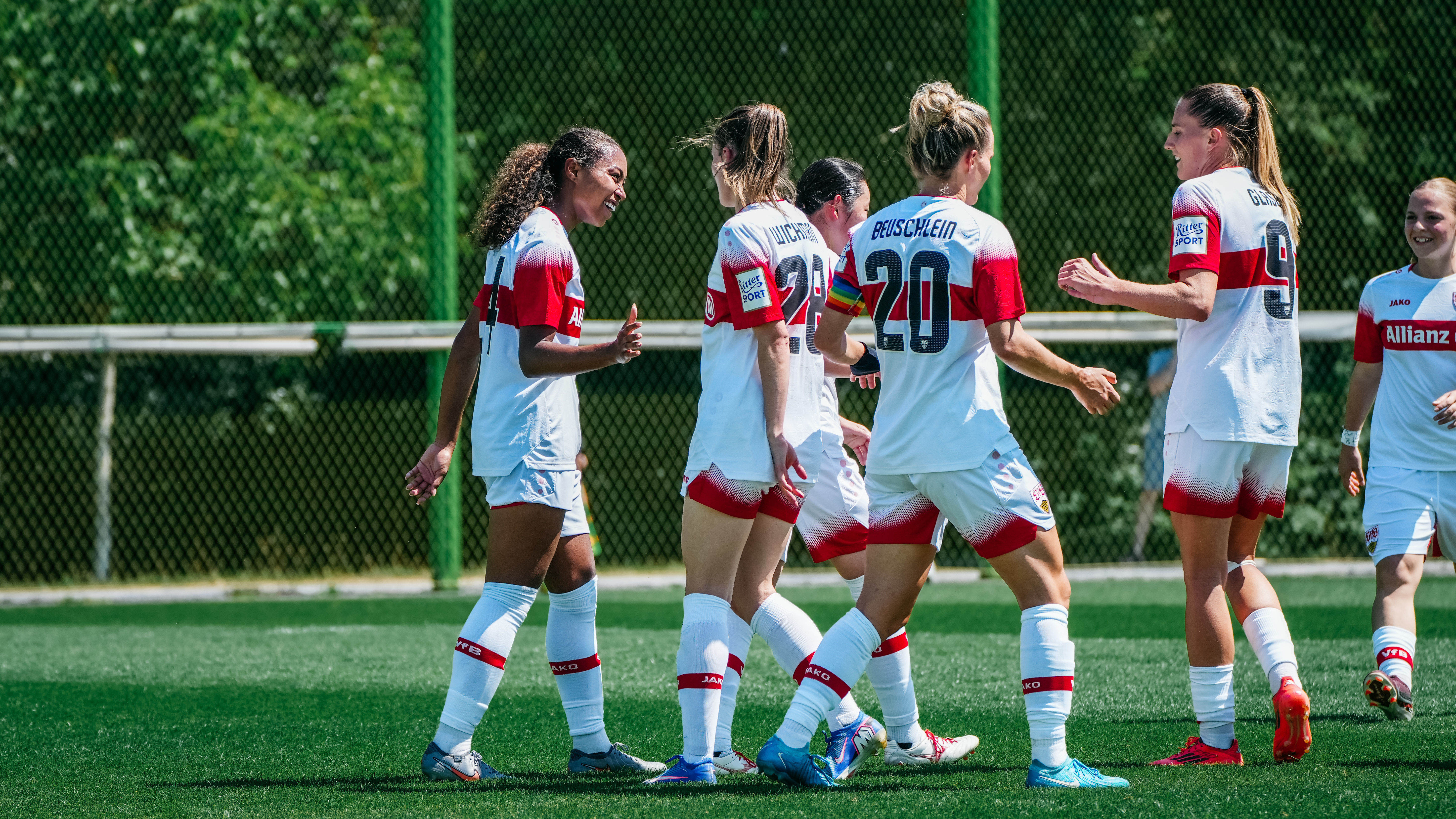 Testspielsieg zum Auftakt