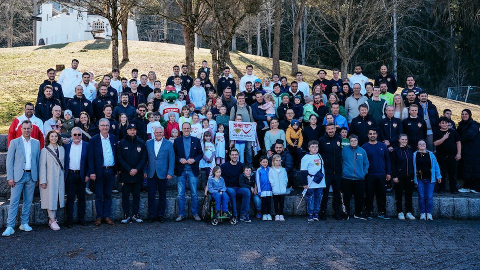 VFB STUTTGART | VFBは、アフターケアクリニックタンハイムを訪問します