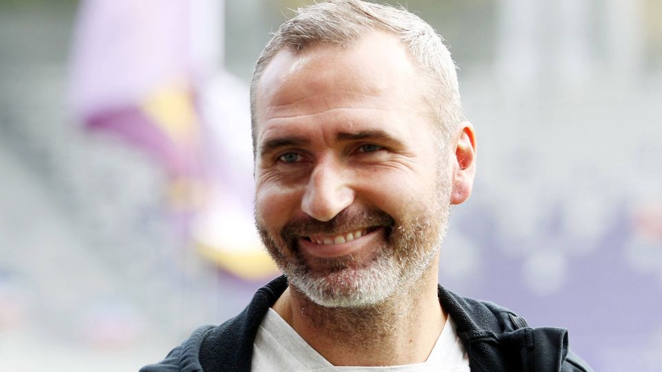 Vfb Stuttgart Tim Walter Wird Vfb Cheftrainer