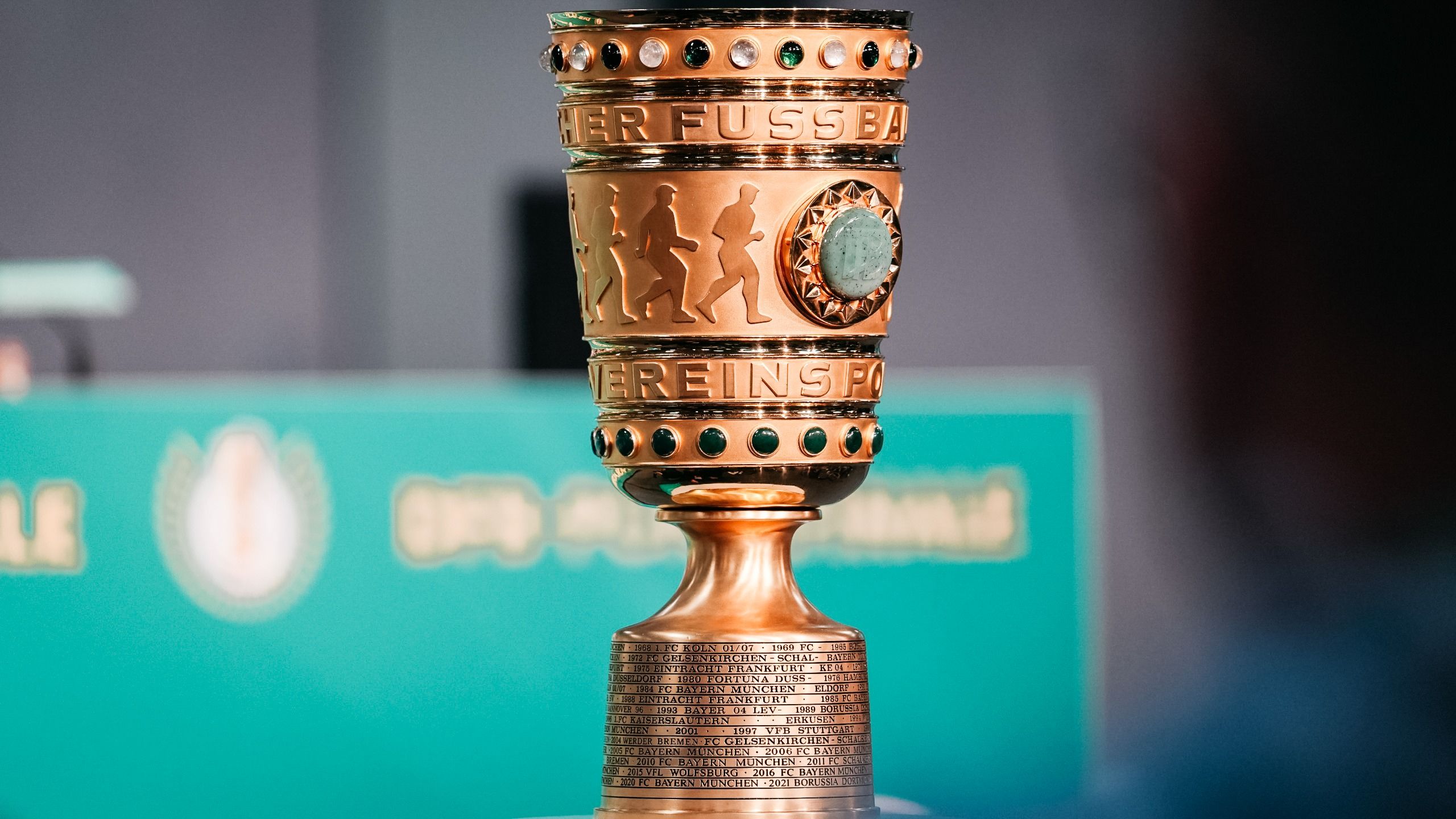 VfB TV sendet live aus Berlin
