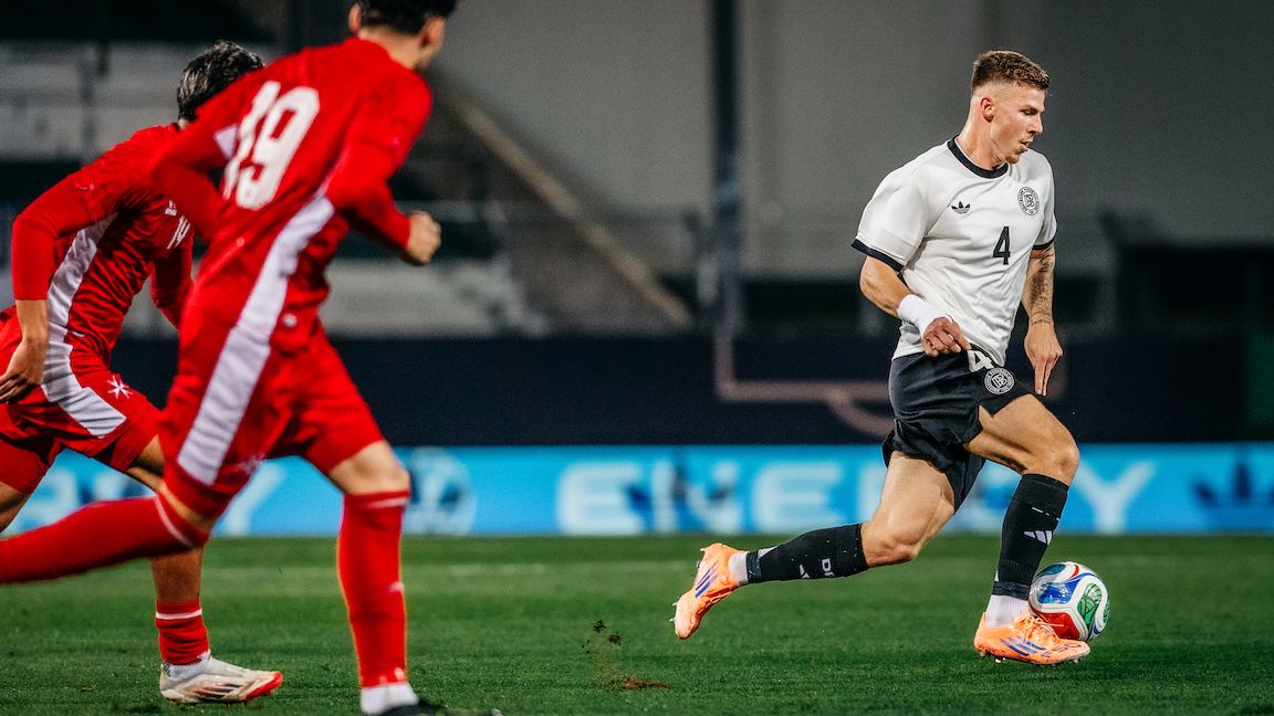 Successful Friday for internationals