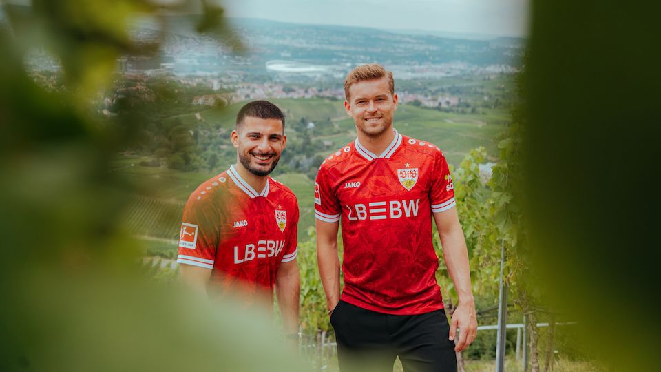 New away jersey released
