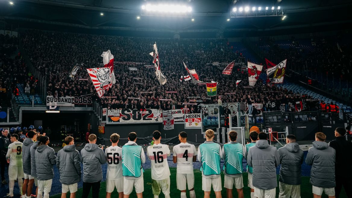 Große Bühne, kleine Details