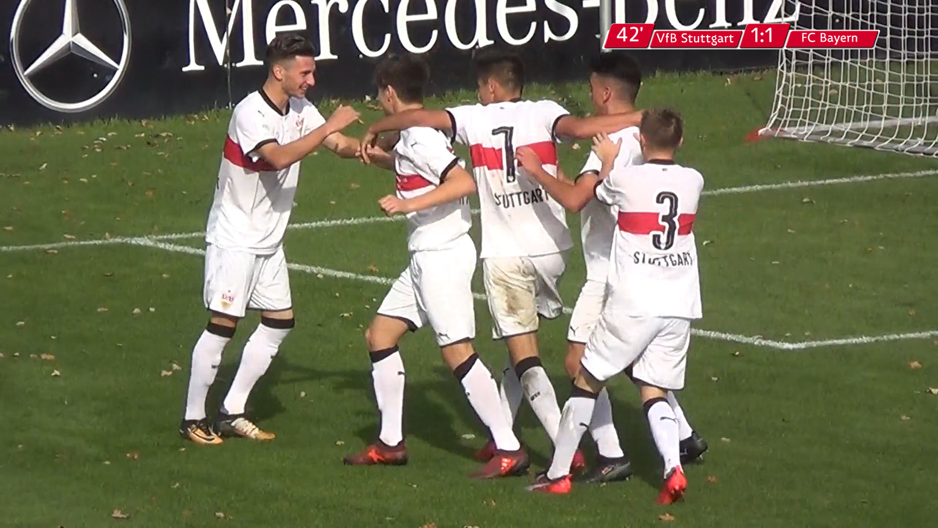 Highlights U17: VfB Stuttgart - FC Bayern München