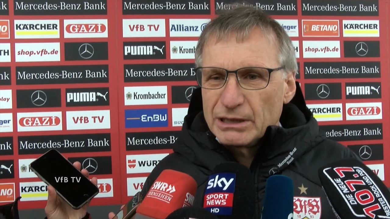 Michael Reschke nach dem Spiel in Düsseldorf