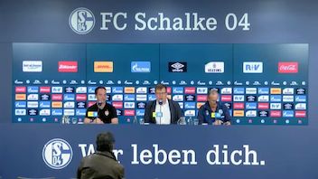 Pressekonferenz: FC Schalke 04 - VfB Stuttgart