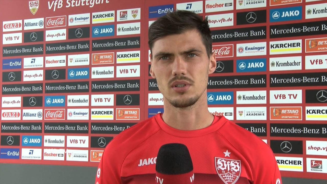 Pascal Stenzel nach dem Spiel gegen den VfL Osnabrück