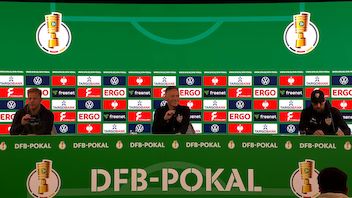 DFB-Pokal Pressekonferenz: VfB Stuttgart - 1. FC Kaiserslautern