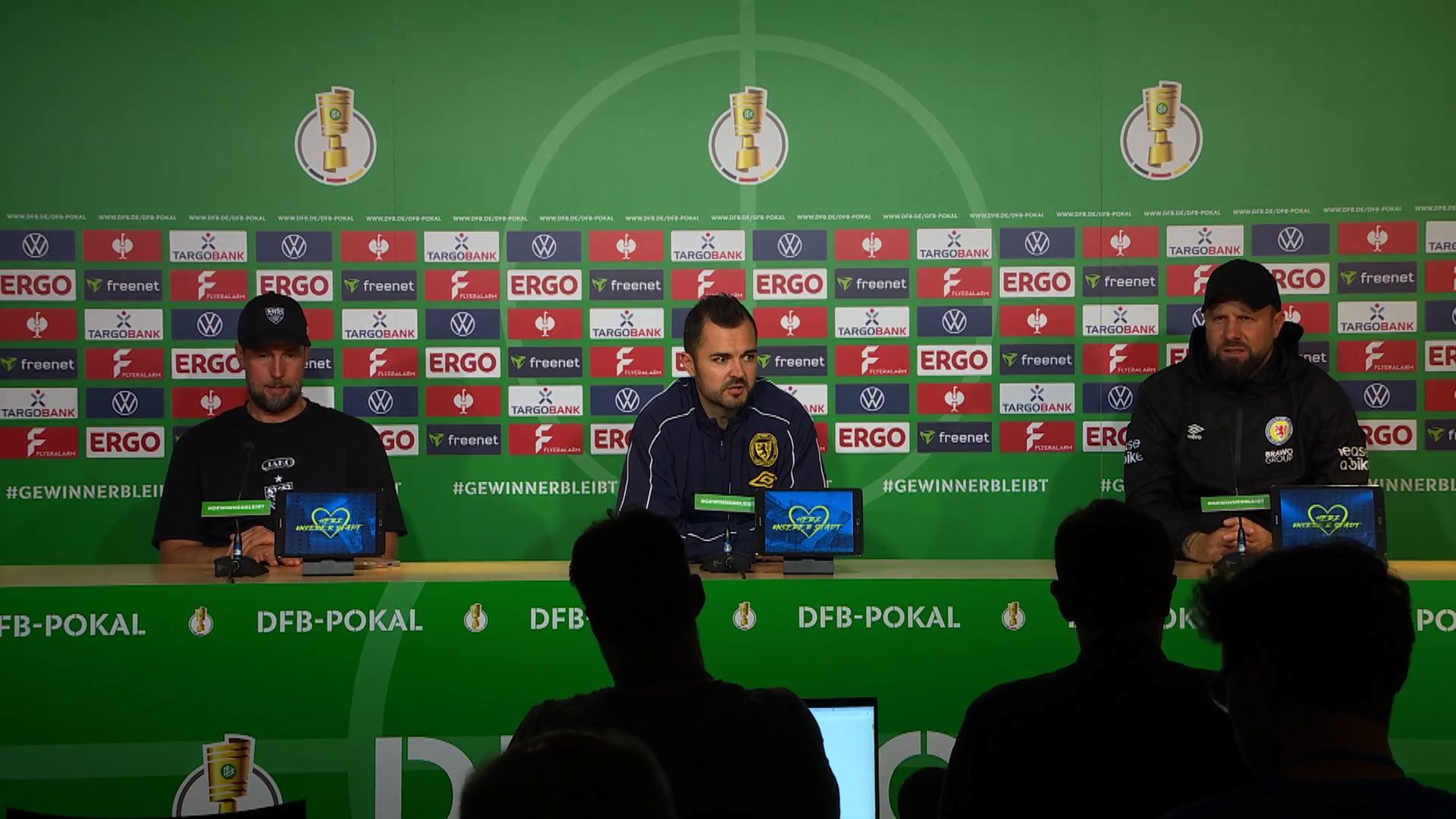 Pressekonferenz: Eintracht Braunschweig - VfB Stuttgart