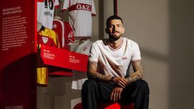 Mit Fabian Bredlow bei der Trikot-Ausstellung