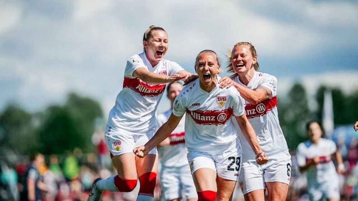 Meisterschale für die VfB Frauen | Highlights
